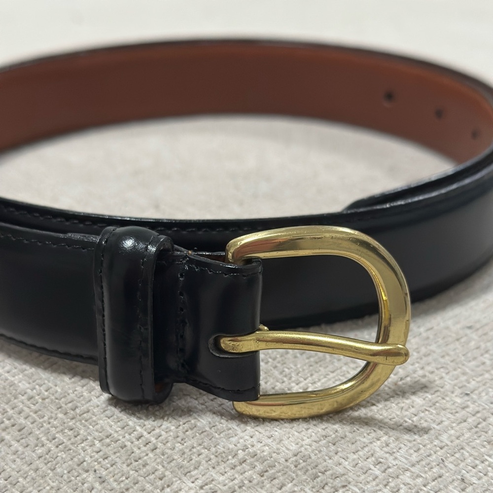 Vintage Coach black Leather Belt Brass Buckle handcrafted like new 40 inches